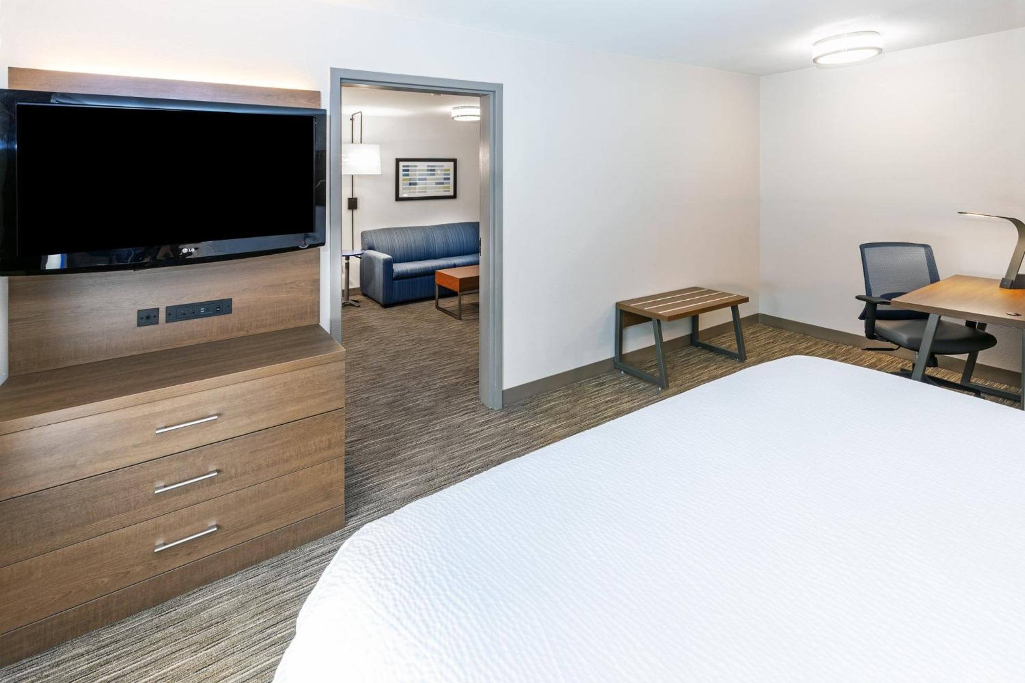 Hotel Holiday Express & - Lake Charles By Ihg 2*